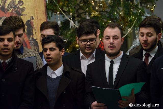 Colindători la Reședința Mitropolitană 2016 - Studenții de la Facultatea de Teologie, anul II