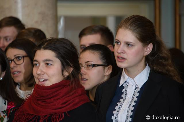 Colindători la Reședința Mitropolitană 2016 - Studenții de la Facultatea de Teologie, anul II