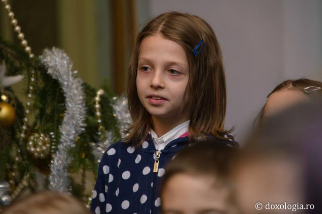 Colindători la Reședința Mitropolitană 2016 - Școala „George Călinescu”