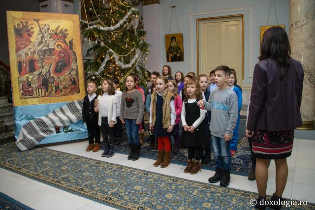 Colindători la Reședința Mitropolitană 2016 - Școala „George Călinescu”