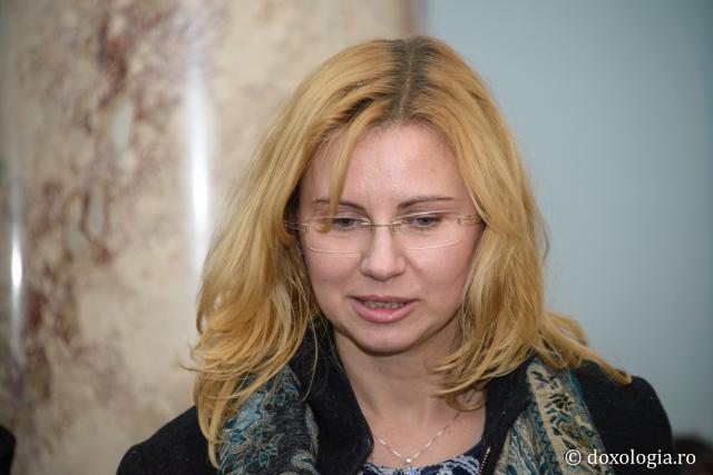 Colindători la Reședința Mitropolitană 2016 - Școala Varlaam