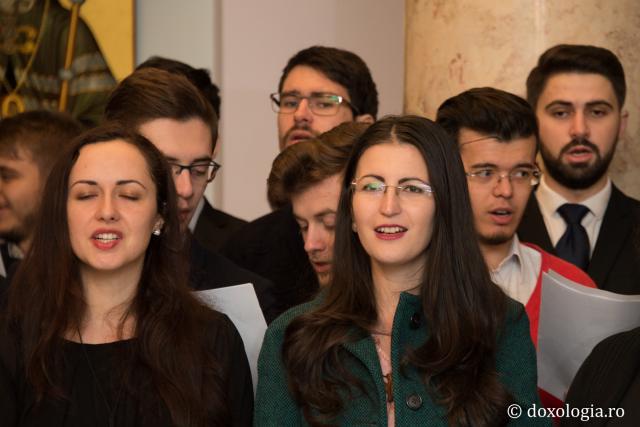 Colindători la Reședința Mitropolitană 2016 - Colegiul Sfântul Nicolae din Iași
