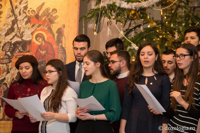 Colindători la Reședința Mitropolitană 2016 - Colegiul Sfântul Nicolae din Iași