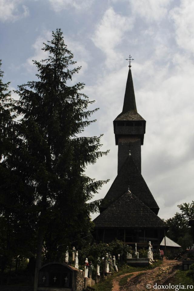 Frumusețea bisericilor din Maramureș (galerie FOTO)