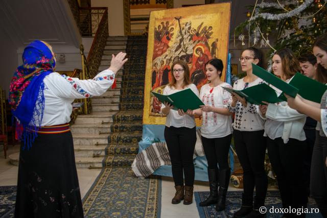 Colindători la Reședința Mitropolitană 2016 - Parohia Sfântul Prooroc Daniel, Iași