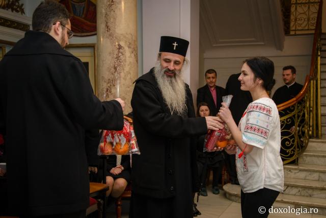Colindători la Reședința Mitropolitană 2016 - Parohia Sfântul Prooroc Daniel, Iași