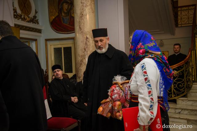 Colindători la Reședința Mitropolitană 2016 - Parohia Sfântul Prooroc Daniel, Iași