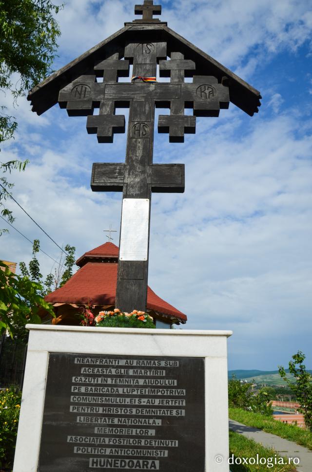 (Foto) Râpa robilor și monumentul dedicat martirilor de la Aiud
