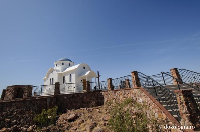 (Foto) Raiul din pustiul Arizonei – Mănăstirea Sfântului Antonie cel Mare, ctitoria Părintelui Efrem Filotheitul 