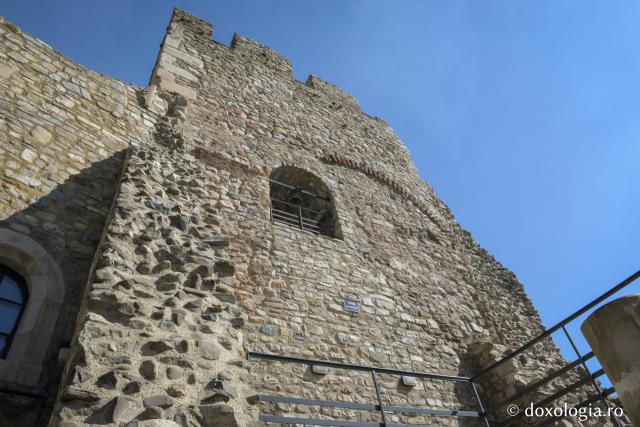 (Foto) Paraclisul „Sfântul Nicolae” de la Cetatea Neamțului