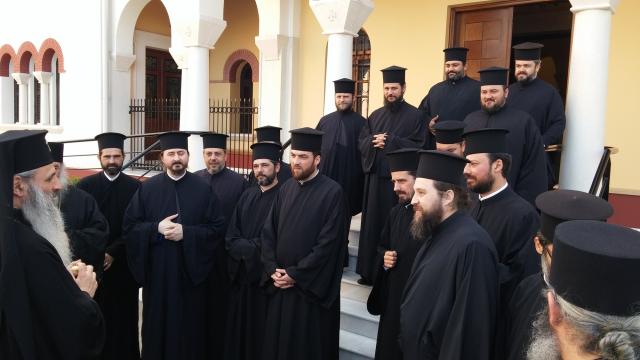 (Foto) Vizita Înaltpreasfințitului Teofan, Mitropolitul Moldovei și Bucovinei, în Biserica Ortodoxă a Ciprului