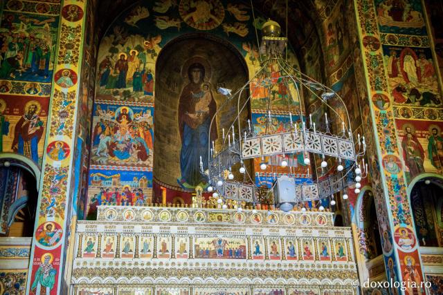 Catedrala din Târgu Mureș - monument al spiritualității ortodoxe românești (galerie FOTO)