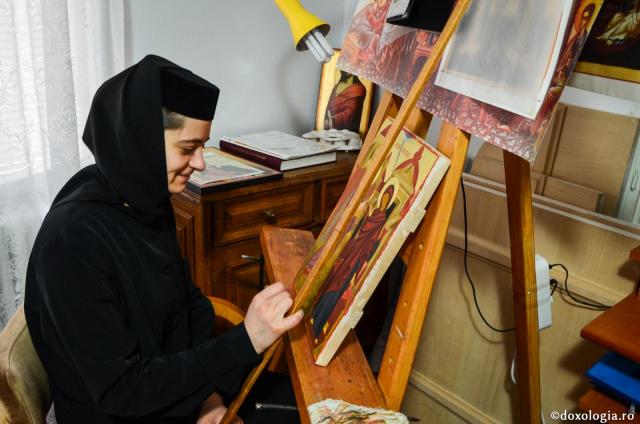 Ascultări în mănăstiri: ateliere de pictură (galerie FOTO)