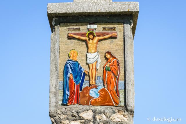 „Drumului Crucii” la Mănăstirea Hodoş-Bodrog (Galerie FOTO)