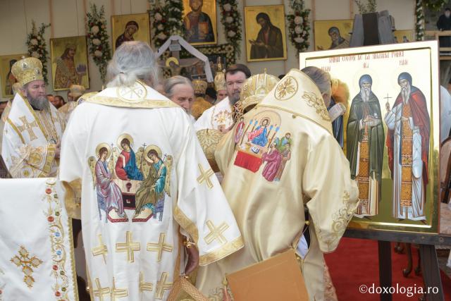 (Foto) Imagini de la proclamarea canonizării Sfinţilor putneni
