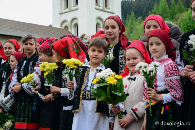 (Foto) Mănăstirea Putna: Primirea Părintelui Patriarh Daniel şi a delegaţiei oficiale