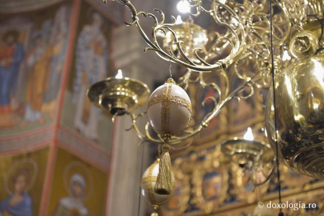Priveghere în cinstea Sfântului Ierarh Iacob Putneanul - Mănăstirea Putna