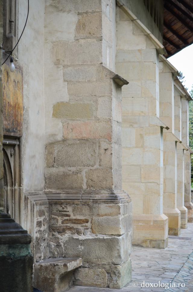 Mănăstirea Bogdana – locul unde se află cea mai veche biserică de piatră din Moldova / Foto: Bogdan Zamfirescu Mănăstirea Bogdana