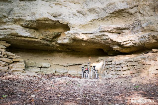(Foto) Peștera Sfântului Cuvios Onufrie de la Vorona 