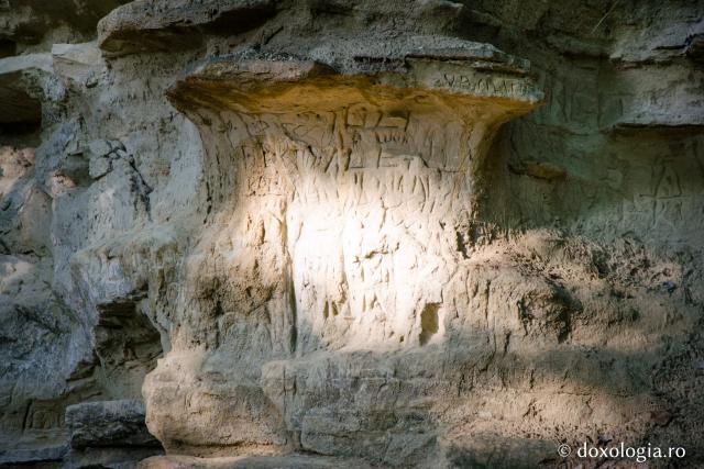 (Foto) Peștera Sfântului Cuvios Onufrie de la Vorona 