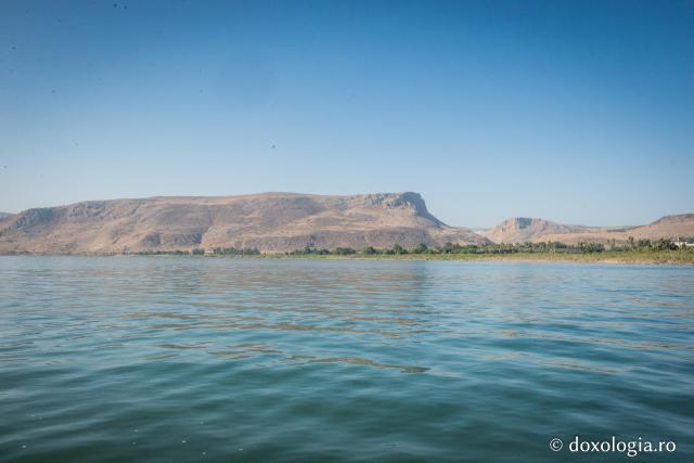 (Foto) Pelerin pe Marea Galileii 