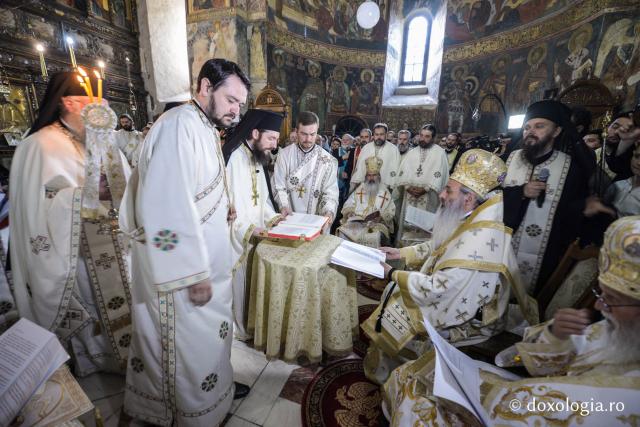 (Foto) Hirotonia Preasfințitului Damaschin Dorneanul, Episcop Vicar al Arhiepiscopiei Sucevei și Rădăuților
