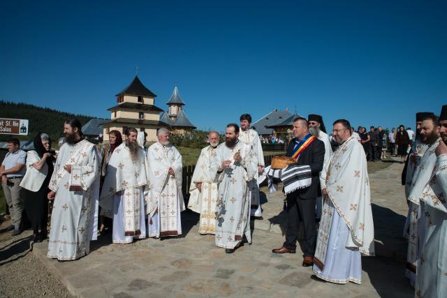 Sfințirea Schitului Sfântul Ilie - Salaș, Suceava (Galerie foto)