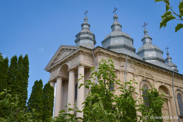 (Foto) Mănăstirea Frumoasa din Iași 