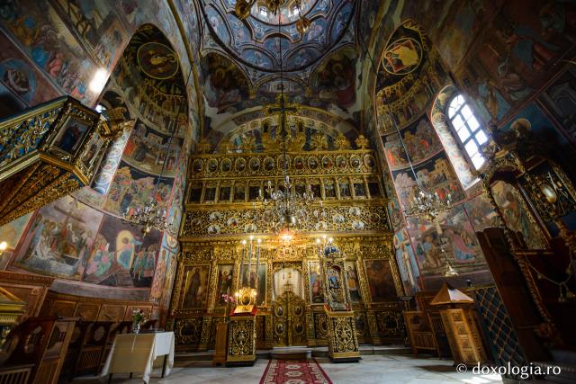(Foto) Mănăstirea Golia – locul unde ieșenii se adăpostesc de zbuciumul zilnic 