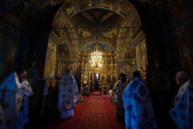(Foto) Sfânta Cuvioasă Teodora, sărbătorită la Mănăstirea Sihăstria prin Liturghie arhierească