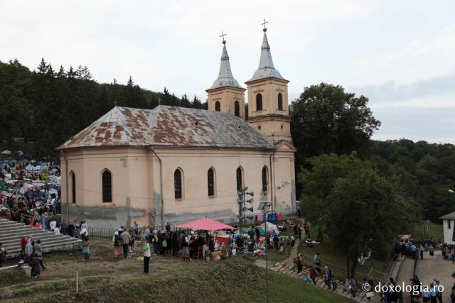 Mănăstirea Nicula, în prag de sărbătoare (galerie FOTO)