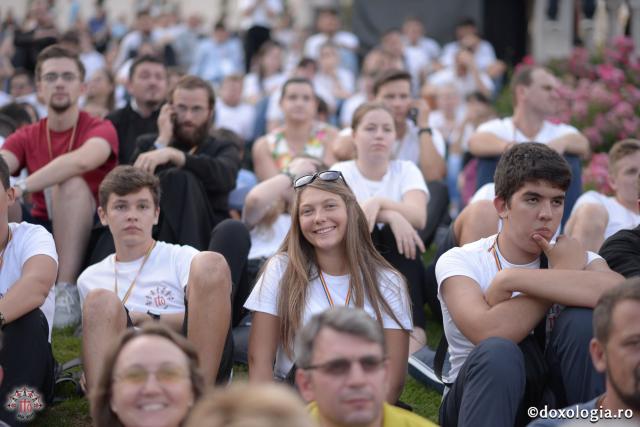 (Foto) Părintele Constantin Necula în mijlocul tinerilor #ITO2017
