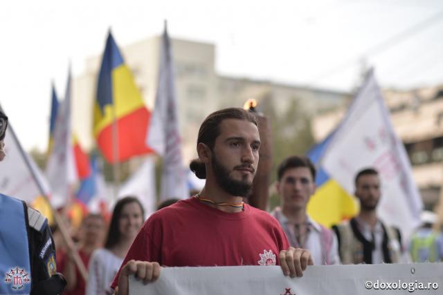 (Foto) Pași de tânăr pelerin la „Marșul Tinereții” #ITO2017