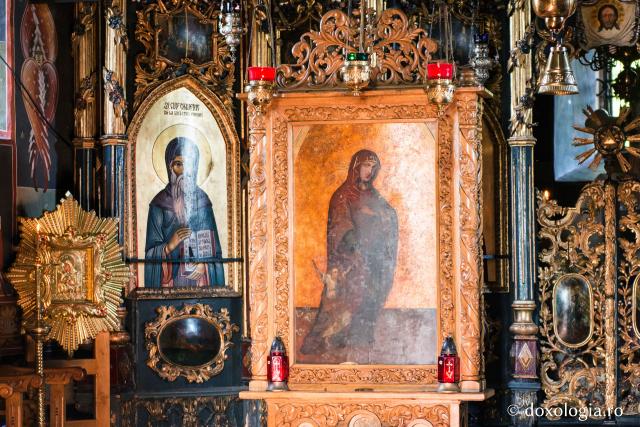 (Foto) Sihăstria Voronei – Mănăstirea unde se află o icoană unică în țară 