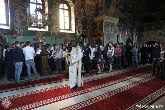 Voluntarii ITO 2017 la Sfânta Liturghie (galerie FOTO)