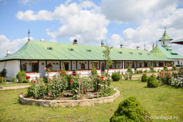 Mănăstirea Alexandru Vlahuță