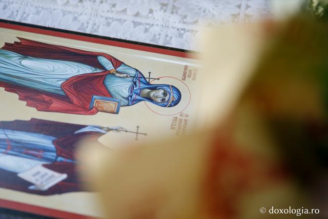 Alături de pelerinii Sfintei Parascheva (galerie FOTO)