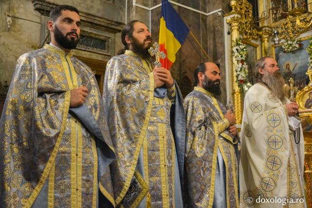 (Foto) Prăznuirea Duminicii a XXI-a după Rusalii la Catedrala din Iaşi – 2017