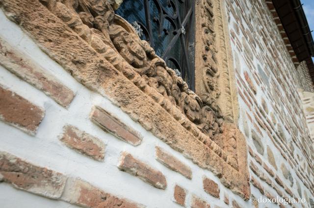 Cea mai veche ctitorie voievodală din Țara Românească – Biserica Domnească din Curtea de Argeș / Foto: Ioana Zlotea Biserica Domnească din Curtea de Argeș