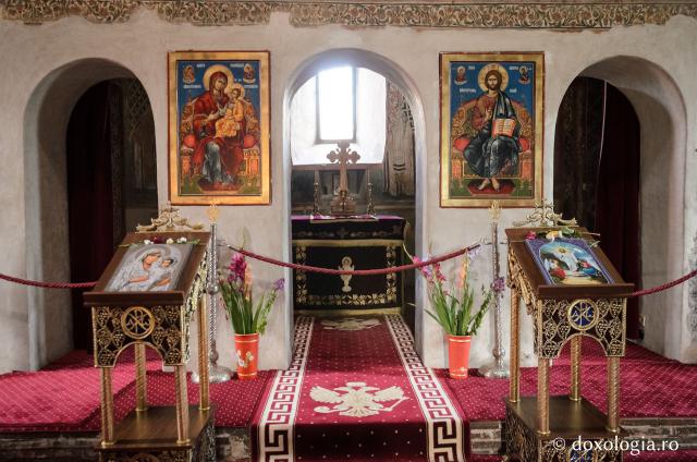 Cea mai veche ctitorie voievodală din Țara Românească – Biserica Domnească din Curtea de Argeș / Foto: Ioana Zlotea Biserica Domnească din Curtea de Argeș