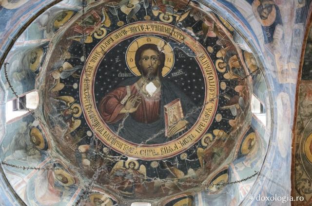 Cea mai veche ctitorie voievodală din Țara Românească – Biserica Domnească din Curtea de Argeș / Foto: Ioana Zlotea Biserica Domnească din Curtea de Argeș