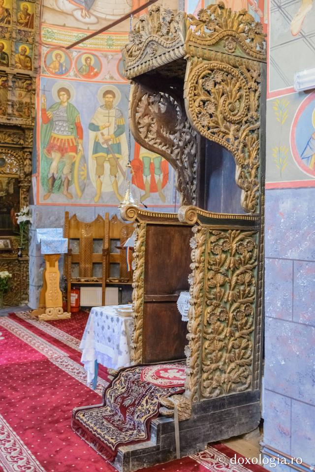 (Foto) Mănăstirea închinată Adormirii Maicii Domnului de la Răchitoasa