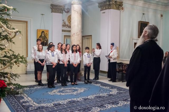 Colindători la Reședința Mitropolitană 2017 – Şcoala Dochia