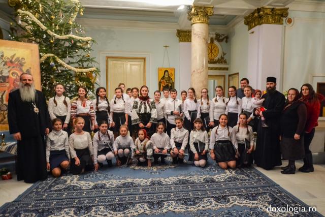 Colindători la Reședința Mitropolitană 2017 – Parohia Tansa