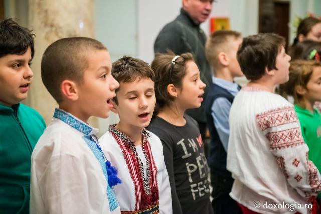 Colindători la Reședința Mitropolitană 2017 – Şcoala „Alexandru Vlahuţă” din Iaşi