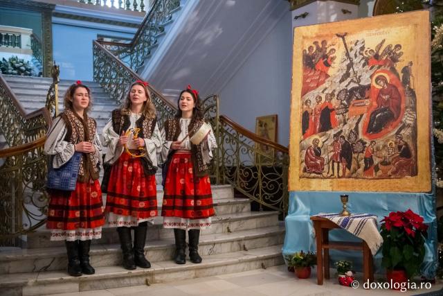 Colindători la Reședința Mitropolitană 2017 – Trio „Voces” din Iași