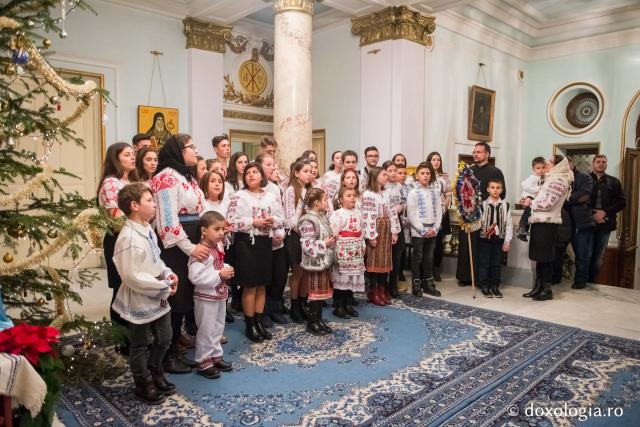 Colindători la Reședința Mitropolitană 2017 – Parohia Pietrişurile