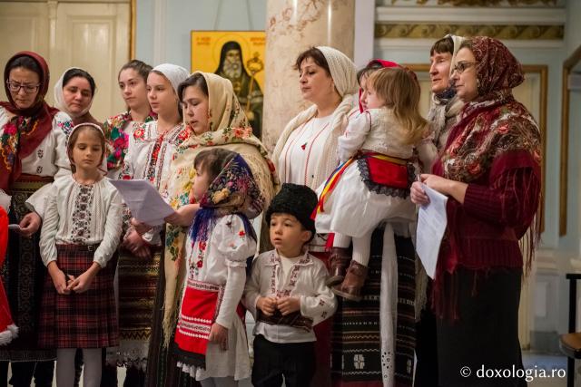 Colindători la Reședința Mitropolitană 2017 – Grup de colindători din Basarabia