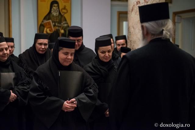Colindători la Reședința Mitropolitană 2017 – Maicile de la Mănăstirile Frumoasa și Copou