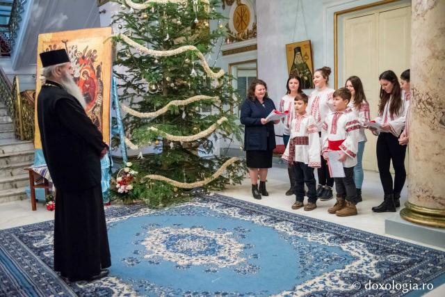 Colindători la Reședința Mitropolitană 2017 – Liceul Tehnologic Economic „Virgil Madgearu” din Iaşi